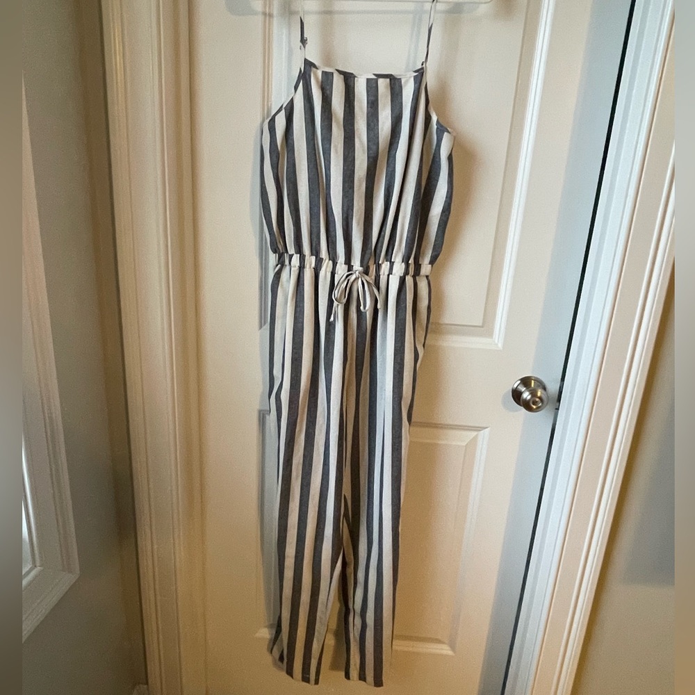 Striped Jumpsuit with Waist Tie with Pockets